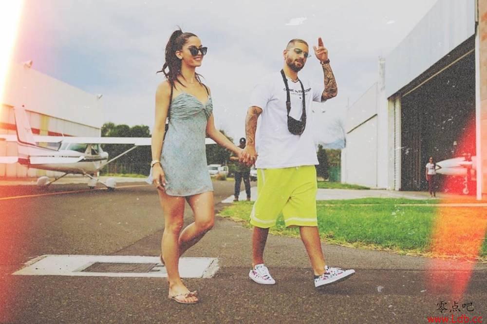 ��˹������������Ůģ���������������˲�ֻ�����ѹ�ϵ��ͼ��