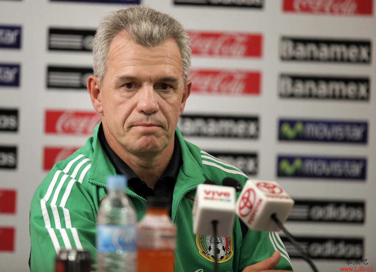 �籨������˫�����3-2 �ñ���Ӣ������ҫ���ס�ͼ��